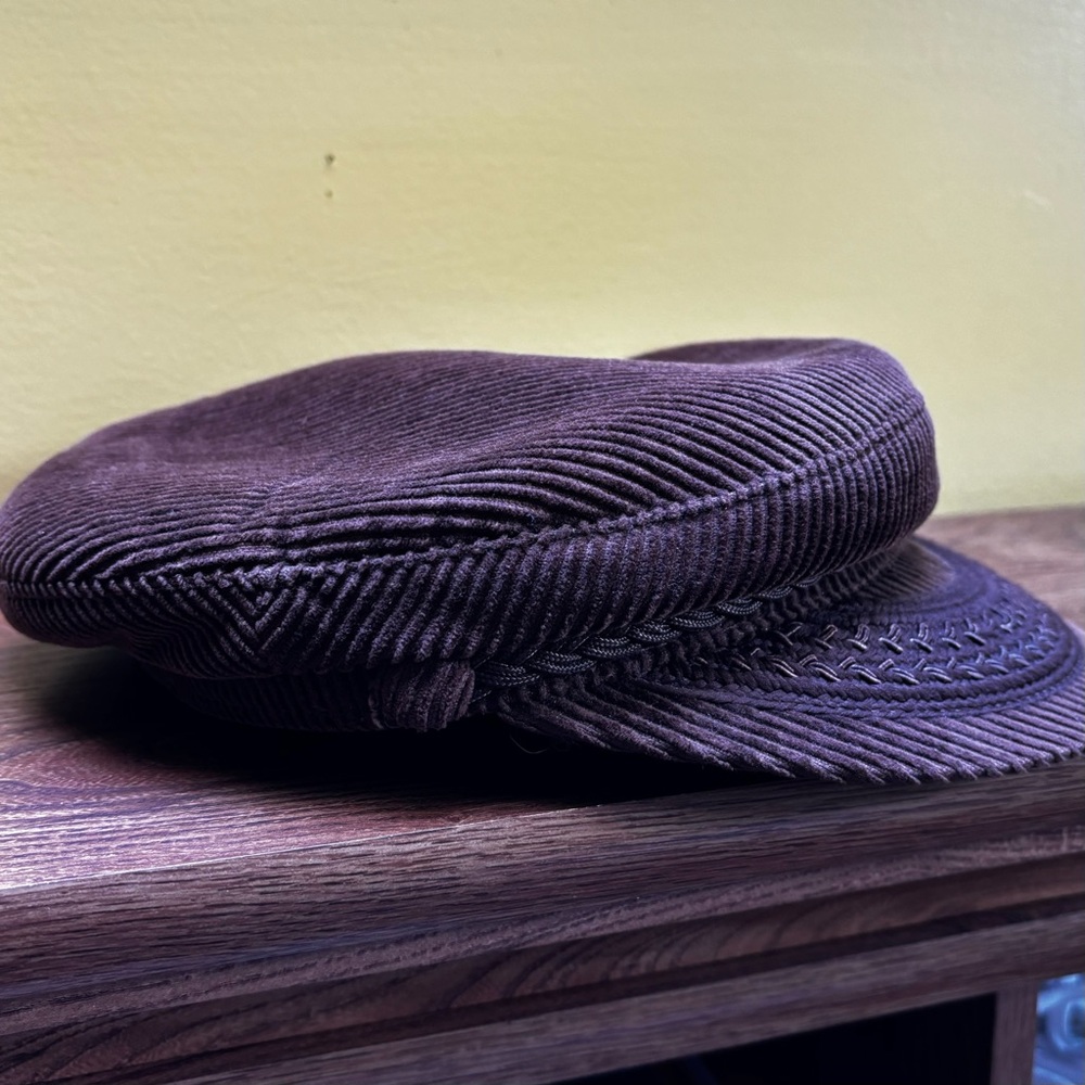 Corduroy cap, brown. Fisherman’s hat newsboy, Beatles ,